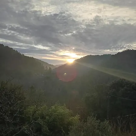 ベッド・アンド・ブレックファスト Des Sources Cevenol