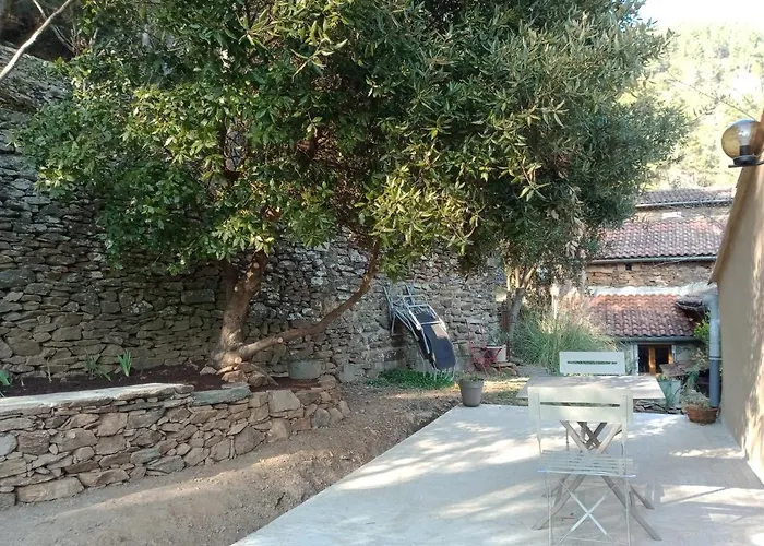 Des Sources Cévenol Couette-café Chambon (Gard)